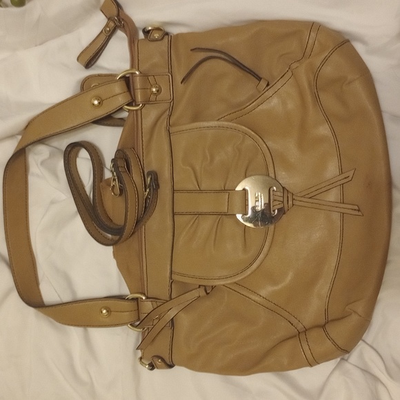 Relic Brand Tan/beige purse - Picture 1 of 4